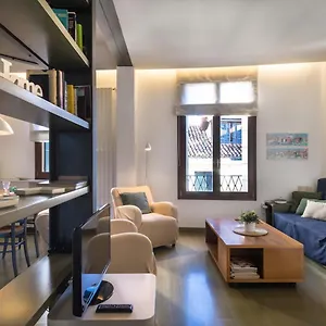https://1-min-from-accademia-duplex-stylish-and-cosy.hotelslidodijesolo.com